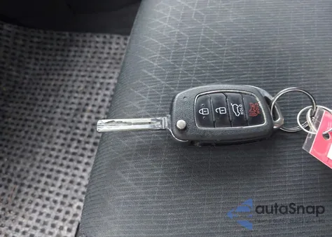 2016 Hyundai Tucson Se из США, поврежденный, VIN KM8J33A45GU196014